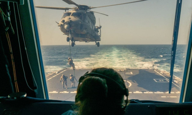 Κάλας: Η ΕΕ πρέπει να ενισχύσει τις ΑΣΠΙΔΕΣ για την προστασία βασικών θαλάσσιων εμπορικών οδών