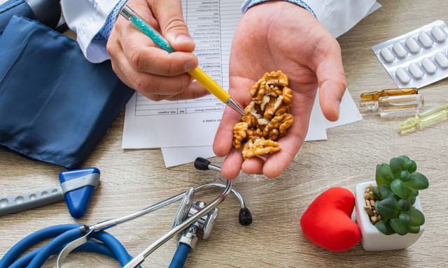 5 καρδιολόγοι αποκάλυψαν την μία τροφή που συνιστούν στους ασθενείς τους