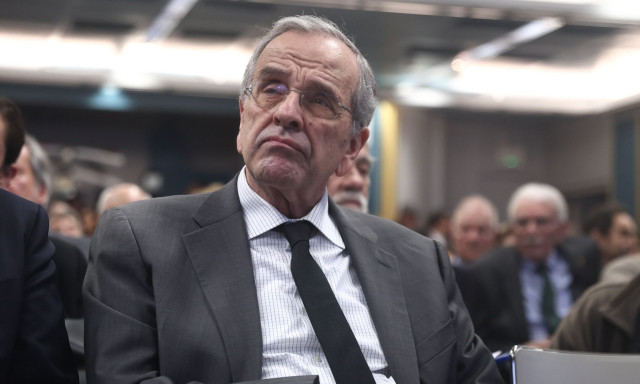 «Ο Αντώνης Σαμαράς σταθμίζει τις συνθήκες για την δημιουργία κόμματος»