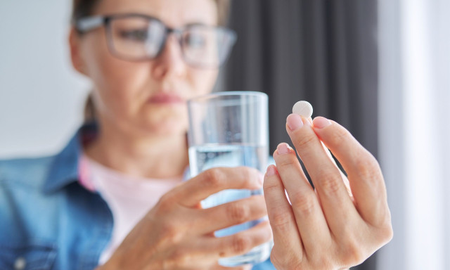 Σε τι επίπεδα η βιταμίνη D στην μέση ηλικία συνδέεται με μειωμένο κίνδυνο άνοιας