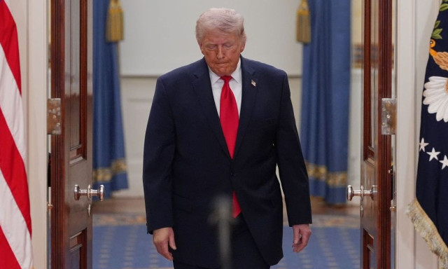 Liveblog: Ο Τραμπ υπόσχεται ότι θα τελειώσει τη δουλειά στο Ιράν - Τι απαντά η Τεχεράνη