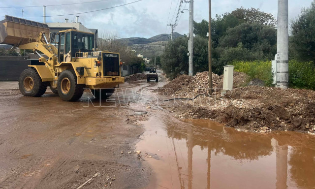Κακοκαιρία Erminio: Προβλήματα στα Μεσόγεια - Πού έχει διακοπεί η κυκλοφορία