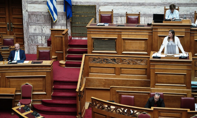 Φλωρίδης: Δικογραφία για κακούργημα κατά Κωνσταντοπούλου, για τα βίντεο από τη δίκη των Τεμπών