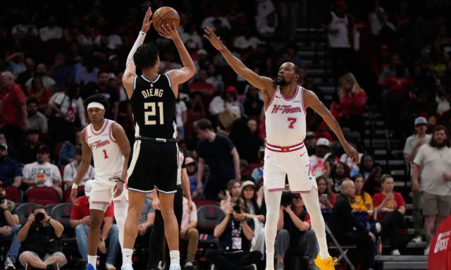 Ρόκετς - Μπακς