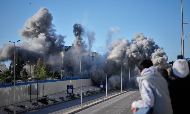 Πόλεμος στη Μέση Ανατολή: Τα 3 σενάρια που απειλούν την παγκόσμια οικονομία