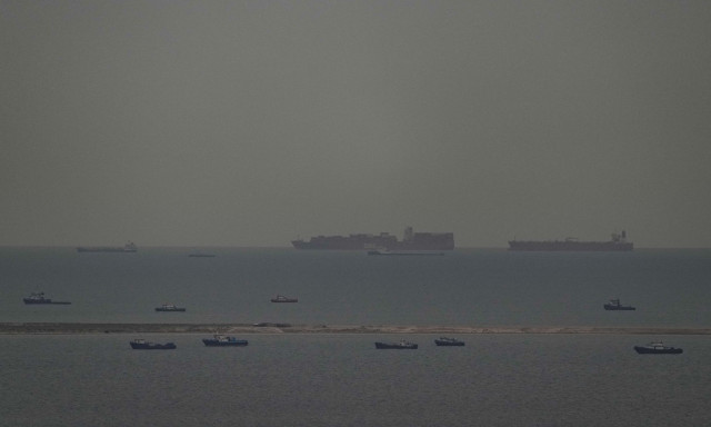 Στενά του Ορμούζ: Τρία δεξαμενόπλοια δοκιμάζουν νέα διαδρομή κατά μήκος του Ομάν