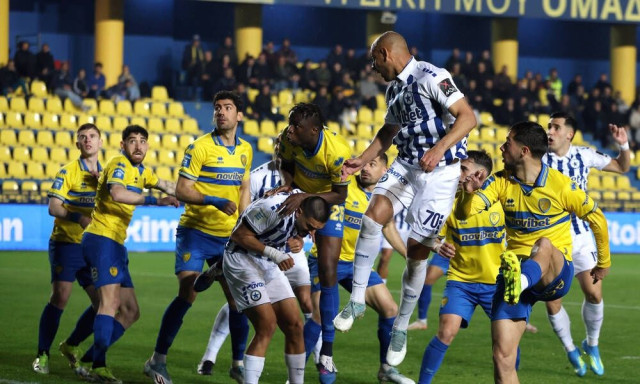 Παναιτωλικός – Ατρόμητος 1-1: Πήρε βαθμό στα «χασομέρια» η ομάδα του Περιστερίου