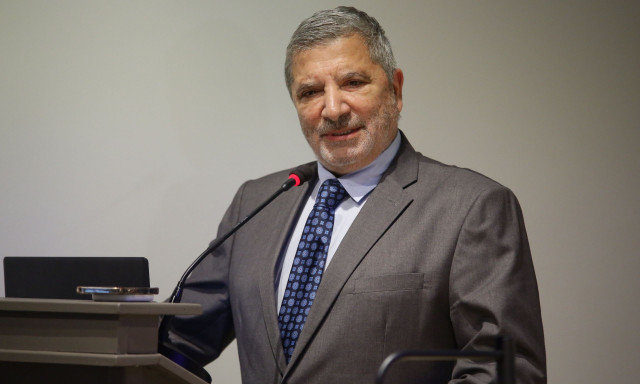 Ιατρικός Σύλλογος Αθηνών: Τα τελευταία πέντε χρόνια έφυγαν από τη χώρα πάνω από 5.400 γιατροί