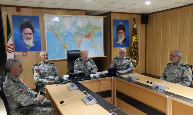 Σκληρή προειδοποίηση Ιράν λίγο πριν λήξει το τελεσίγραφο: Θα βυθιστεί στο σκοτάδι όλη η περιοχή