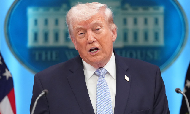 Τραμπ: «Θα συνεργαστούμε με το Ιράν για να απομακρύνουμε το εμπλουτισμένο ουράνιο»