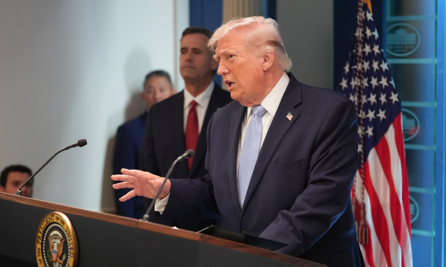 LIVE - Τραμπ: «Το Ιράν μπορεί να εξουδετερωθεί εν μία νυκτί - Ίσως την Τρίτη το βράδυ»