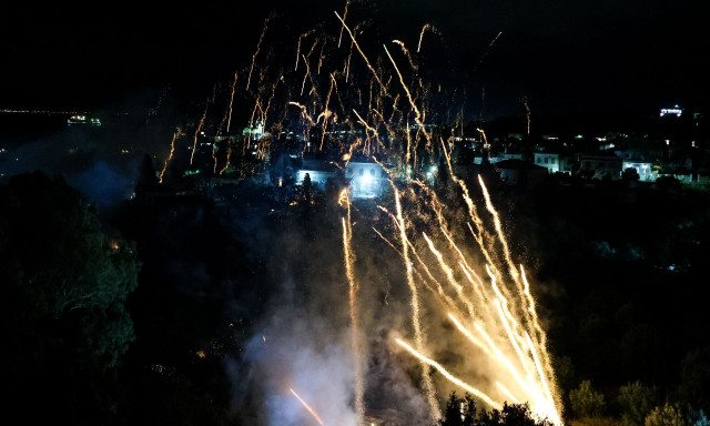 Συναγερμός ενόψει Πάσχα από σοβαρούς τραυματισμούς με βεγγαλικά και ρουκέτες στη Χίο