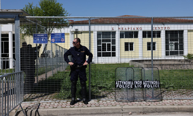 Τέμπη: Διεκόπη για τις 27 Απριλίου η δίκη