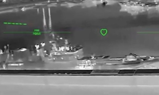 Ουκρανία: Έδωσε στη δημοσιότητα βίντεο με το χτύπημα σε ρωσική φρεγάτα στο Νοβοροσίσκ
