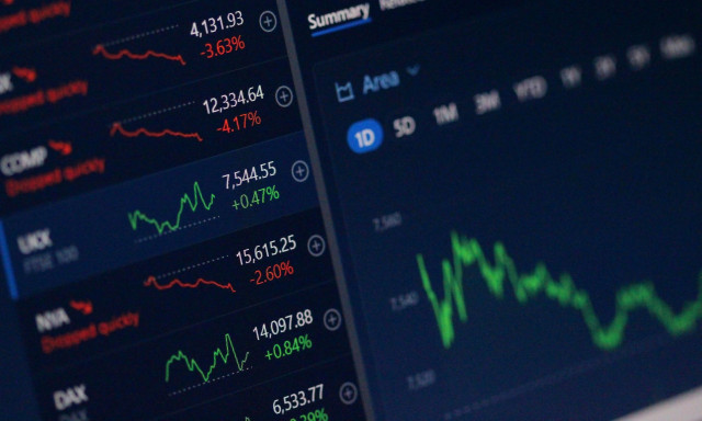 Κάτω από το 3% τα στεγαστικά: Στο χαμηλότερο επίπεδο 9ετίας τα επιτόκια στην Ελλάδα