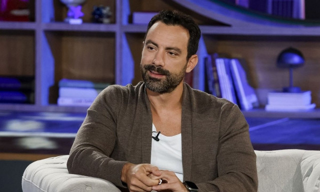 Ο ΣΚΑΪ ρίχνει τα «δίχτυα» του στην τηλεοπτική αγορά – Τα πρόσωπα που πολιορκεί και τα ανοιχτά μέτωπα