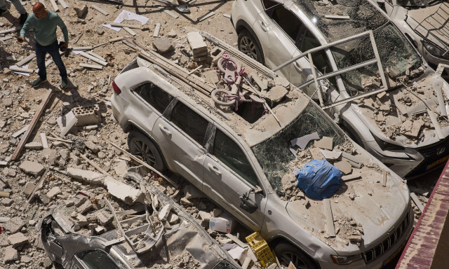 LIVE BLOG: Το Ισραήλ προειδοποιεί το Ιράν για χτύπημα στα τρένα - Αγωνία για το τελεσίγραφο Τραμπ