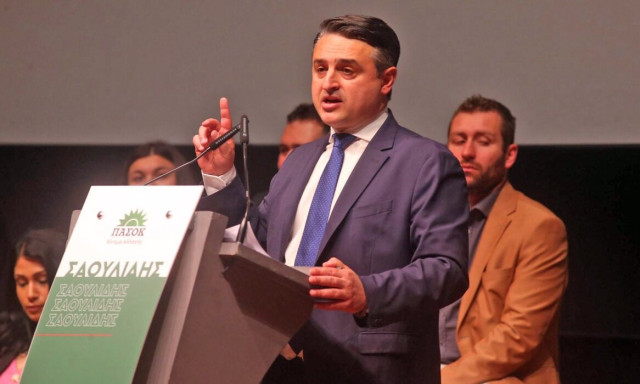 Αποχωρεί ο Αντώνης Σαουλίδης από το ΠΑΣΟΚ: «Η ηγεσία δεν μπορεί να οδηγήσει σε πολιτική ανατροπή»