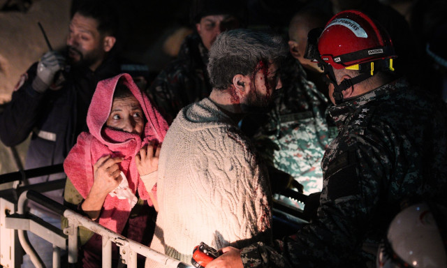 LIVE BLOG: «Κόλαση επί γης» στον Λίβανο - Τελεσίγραφο από Ιράν για την εκεχειρία