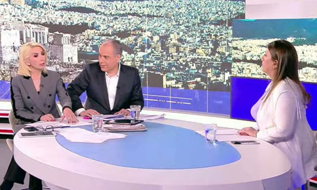 Ένταση Κωνσταντοπούλου-Στραβελάκη στον «αέρα»: «Μου κάνετε κάποια χάρη που είμαι εδώ;»