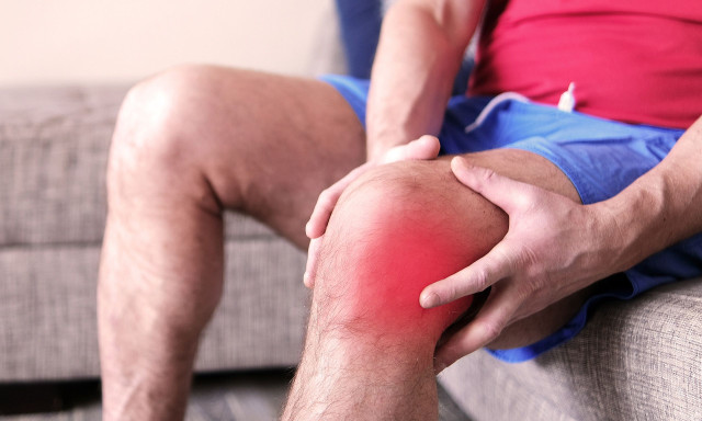 Ουρική αρθρίτιδα και ουρικό οξύ: Οι σπιτικές θεραπείες που ανακουφίζουν σε μια έξαρση