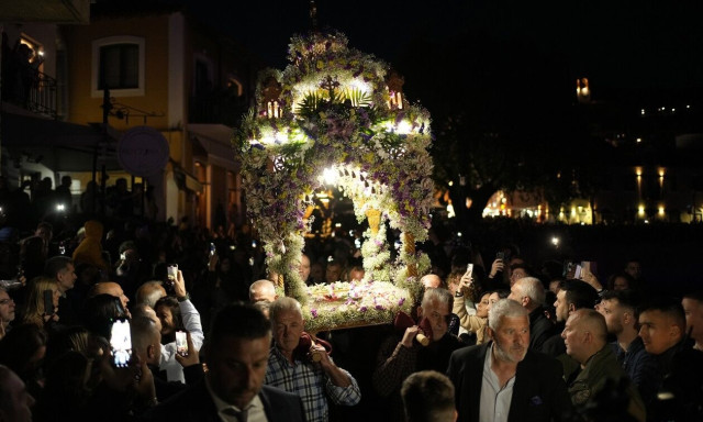 Μεγάλη Παρασκευή: Με τι καιρό θα κάνουμε Επιτάφιο