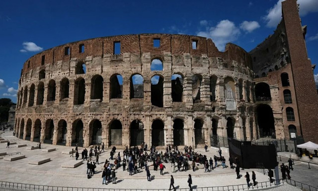 «Λίφτινγκ» στο Κολοσσαίο: Η αρχαία νότια είσοδος του μνημείου αναβιώνει στην παλιά της αίγλη