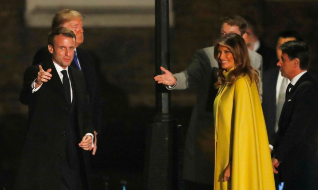 Τα 15 δευτερόλεπτα που έμπλεξαν Μελάνια - Μακρόν στο σκάνδαλο Έπσταϊν