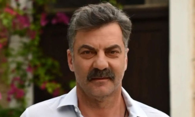 Στάθης Μαντζώρος: Δύσκολες ώρες για τον ηθοποιό 10 μήνες μετά το εγκεφαλικό που υπέστη