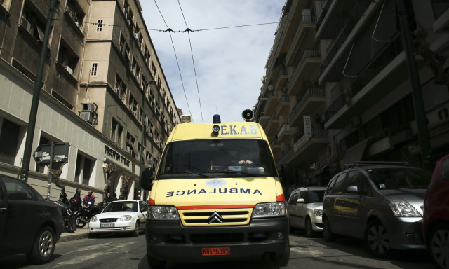 Θεσσαλονίκη: ΙΧ παρέσυρε 65χρονη στη λεωφόρο Μίκη Θεοδωράκη - Σοβαρά τραυματισμένη στο νοσοκομείο