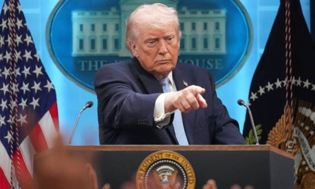 Liveblog: «Σφήνα» Πούτιν στις διαπραγματεύσεις - Ο Τραμπ απειλεί με αποκλεισμό των Στενών του Ορμούζ