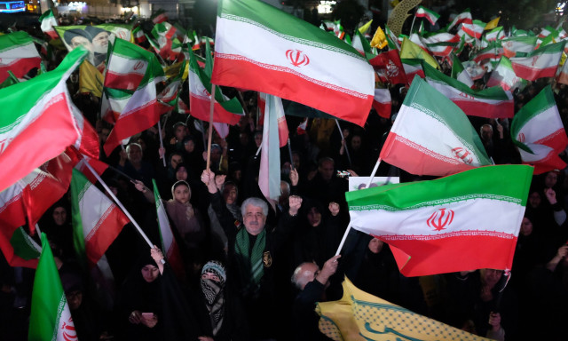 Ιράν: «Τα Στενά του Ορμούζ δεν θα ανοίξουν», λέει Ιρανός αξιωματούχος