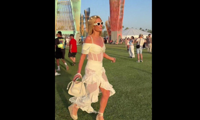 Πάρις Χίλτον: Το Coachella βίντεο που έγινε viral - Γιατί όλοι ταυτίστηκαν μαζί της