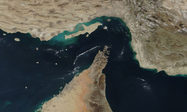 Γιατί «ναυάγησαν» οι συνομιλίες ΗΠΑ - Ιράν: «Αγκάθι» τα Στενά του Ορμούζ και το πυρηνικό πρόγραμμα