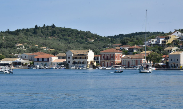 Τροχαίο δυστύχημα στους Παξούς: Νεκρός 15χρονος συνοδηγός μοτοσικλέτας