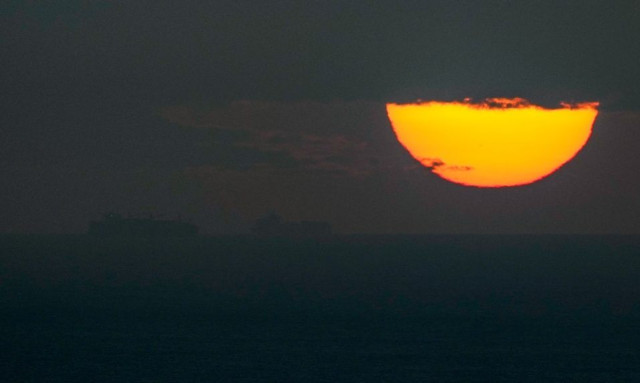 IMO σε Τραμπ: Καμία χώρα δεν έχει το δικαίωμα να αποκλείσει το Στενό του Ορμούζ