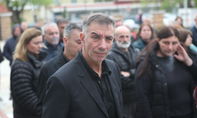 Στέφανος Μπορμπόκης: Η οικογένειά του, παλαίμαχοι του ΠΑΟΚ και πλήθος κόσμου στο τελευταίο αντίο