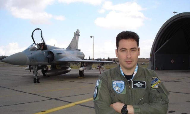 Παντελής Γκέλης: Αθάνατος! Είκοσι χρόνια από τη συντριβή του Mirage 2000 στο Γαλαξίδι