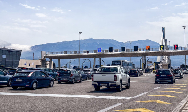 Σε εξέλιξη το δεύτερο «κύμα» της επιστροφής των εκδρομέων του Πάσχα - Πού υπάρχουν καθυστερήσεις