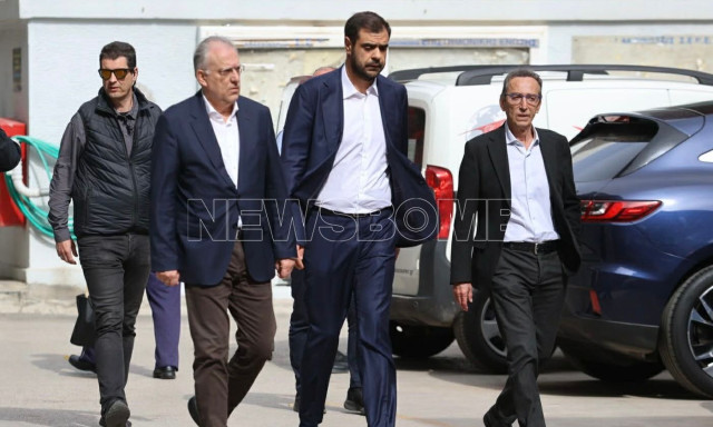 Στον «Ευαγγελισμό» για τον Γιώργο Μυλωνάκη Χατζηδάκης, Μαρινάκης, Θεοδωρικάκος, Κεραμέως