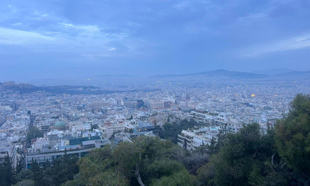 Καιρός: Το στάσιμο βαρομετρικό χαμηλό φέρνει ζέστη στην Ελλάδα - Η πρόγνωση Ζιακόπουλου