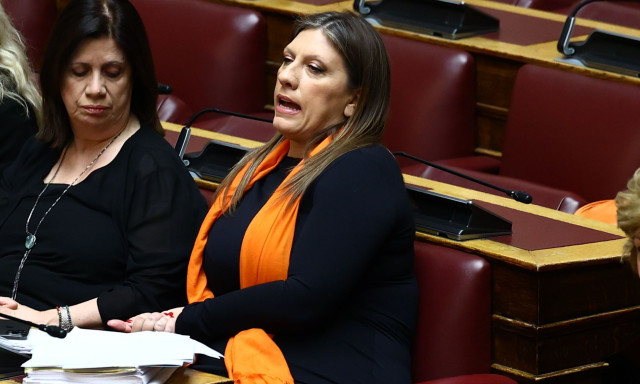 Κακλαμάνης σε Κωνσταντοπούλου που διέκοψε τον πρωθυπουργό: «Καλώς ορίσατε στην αίθουσα, ήρεμα»