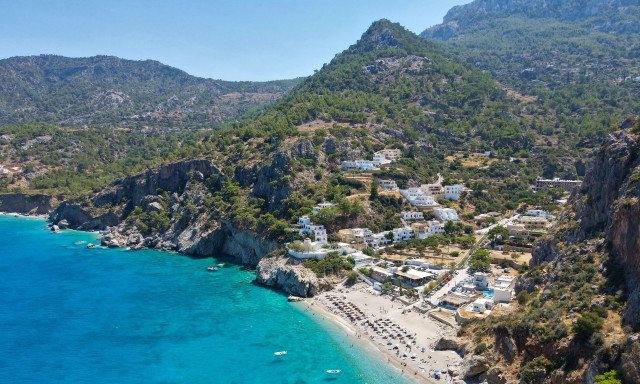 Αυτό το ελληνικό νησί είναι top προορισμός για αυθεντικές και ξέγνοιαστες διακοπές