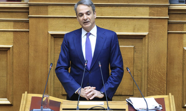 Live – Μητσοτάκης: Όταν ζητούμενο είναι η ενότητα, εσείς ανασύρετε αφορμές διχασμού