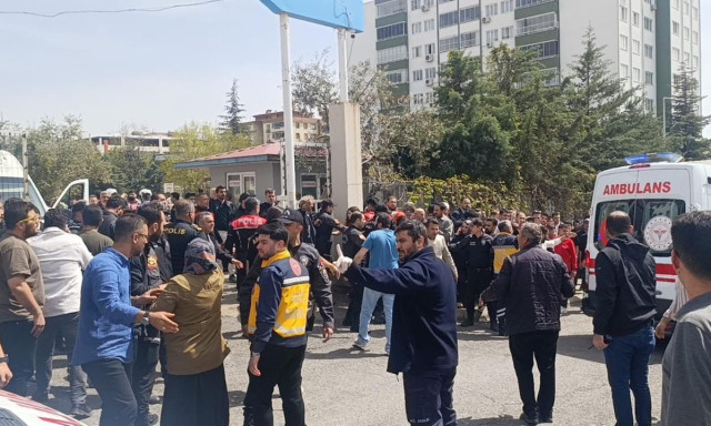 Τουρκία: Μπλόκο σε 66 URL και κλείσιμο ομάδας 100.000 μελών μετά τις φονικές επιθέσεις στα σχολεία