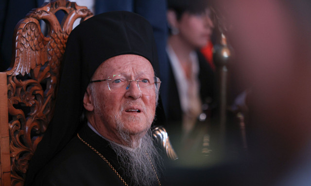 Οικουμενικός Πατριάρχης για τις επιθέσεις σε σχολεία: «Πρέπει να οικοδομήσουμε τείχος κατά της βίας»