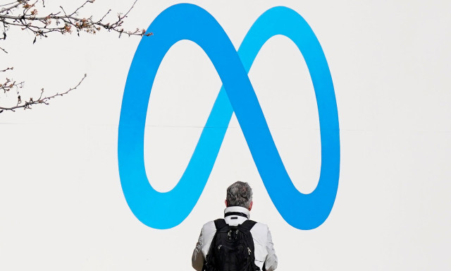 Αναταράξεις στη Meta: Πρώτο «κύμα» απολύσεων 8.000 εργαζομένων έως τον Μάιο