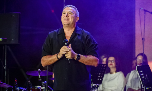 Ο Αντώνης Ρέμος ταξίδεψε στην Κωνσταντινούπολη – Συνάντηση με τον Οικουμενικό Πατριάρχη Βαρθολομαίο