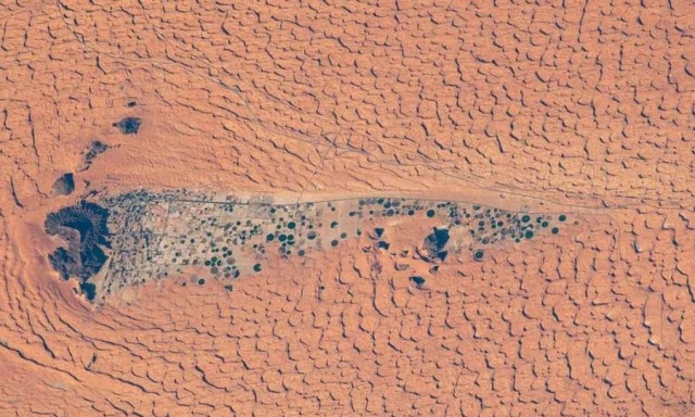 Η φωτογραφία της NASA που τραβήχτηκε από ύψος 420 χλμ: Το «πράσινο θαύμα» της ερήμου