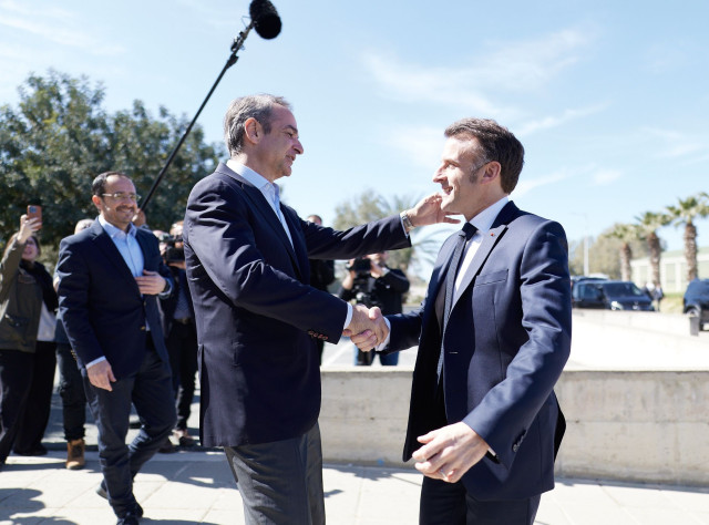 Επίσκεψη Μακρόν στην Αθήνα 24-25 Απριλίου - Ανανέωση της αμυντικής συμφωνίας και νέες συνεργασίες